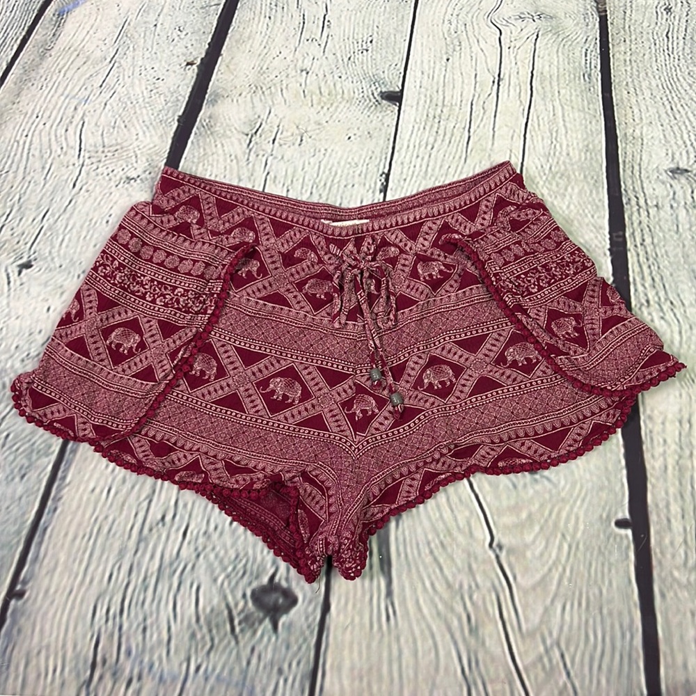 Forever21 Elephant Print Shorts Size Medium